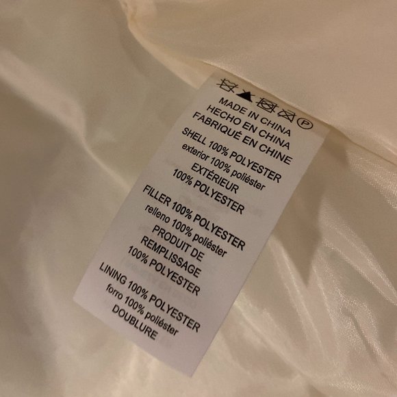 Michael Kors~ Puffer Vest - Picture 6 of 16